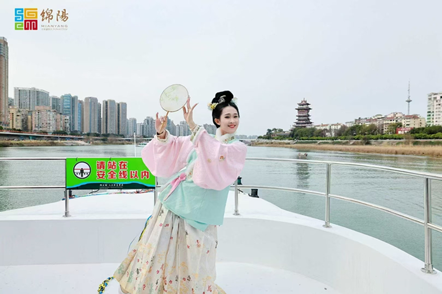 微信图片_20250210160701 微信图片_20250210160701