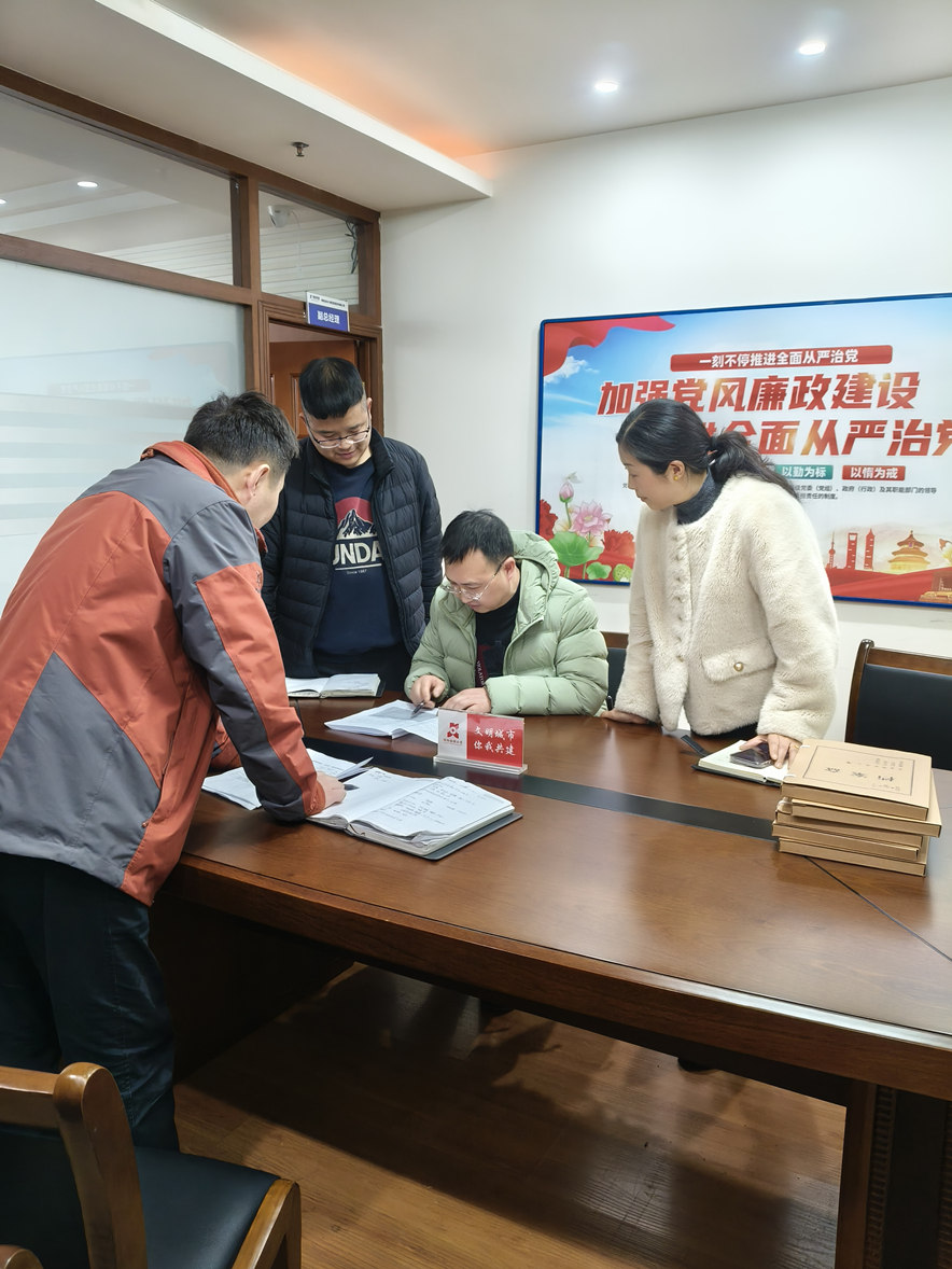 小贷.jpg 小贷.jpg